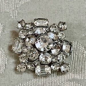 Vintage Rhinestone Brooch
